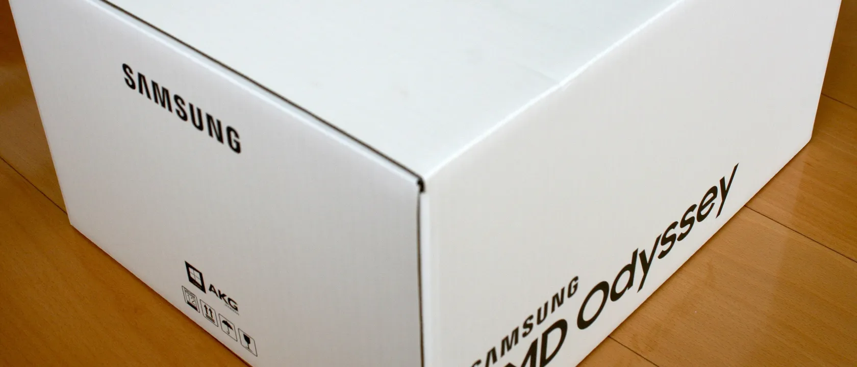 Samsung の HMD Odyssey を買いました